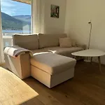4 Star In Eidsvåg