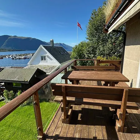 4 Star In Appartement *