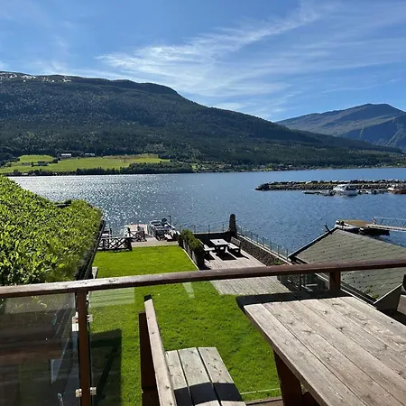 4 Star In Eidsvåg
