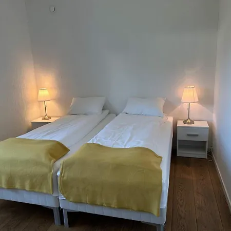 4 Star In Διαμέρισμα Eidsvåg